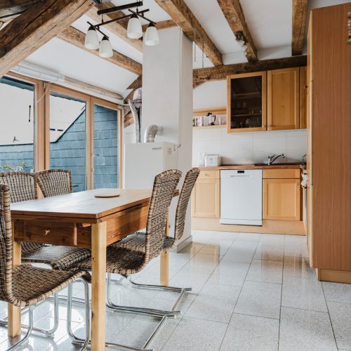 Ferienwohnung Rapunzel                    5-6 Personen 120 Euro pro Nacht